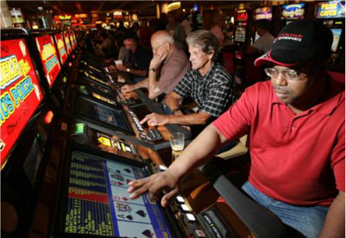 how do you play video poker machines